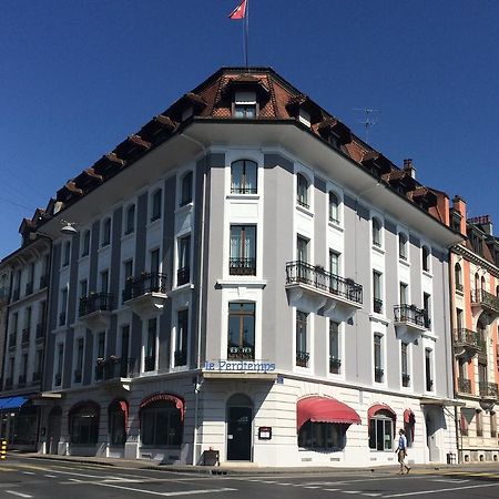 Hotel Des Alpes Nyon Bagian luar foto